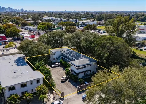 648 NE 80th Street Miami FL 33138