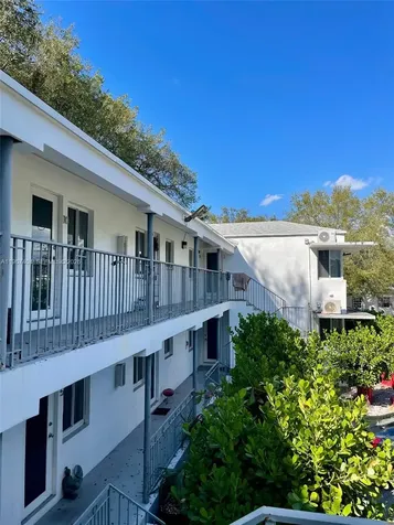 648 NE 80th Street Miami FL 33138