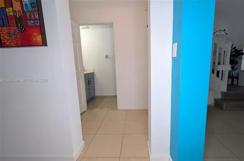 17038 SW 95th Terrace Miami FL 33196