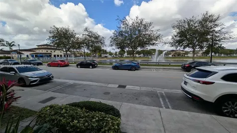 17038 SW 95th Terrace Miami FL 33196