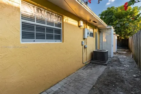 1518 NW 65th Street Miami FL 33147