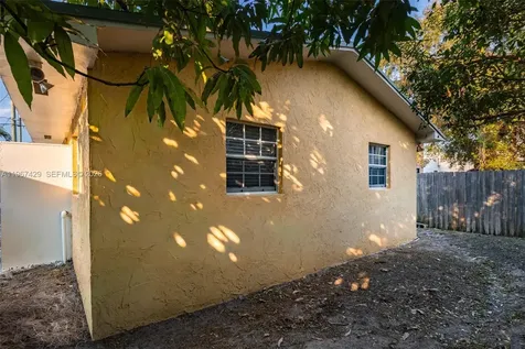 1518 NW 65th Street Miami FL 33147