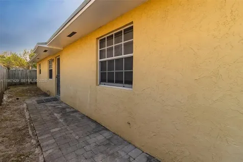 1518 NW 65th Street Miami FL 33147