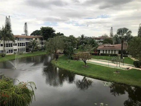 4806 NW 36th Street Lauderdale Lakes FL 33319