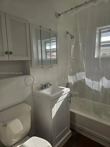 3475 SW 1st Avenue Miami FL 33145