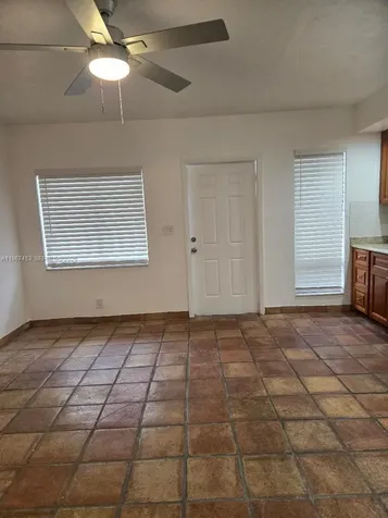 3475 SW 1st Avenue Miami FL 33145