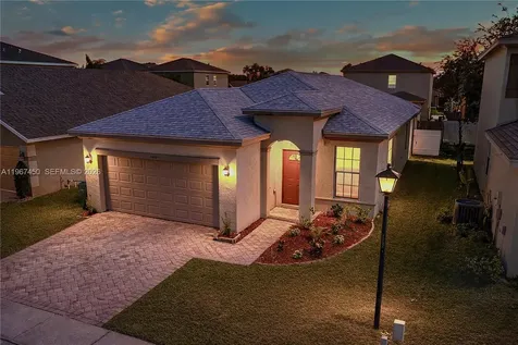 9406 Windrift Circle Fort Pierce FL 34945