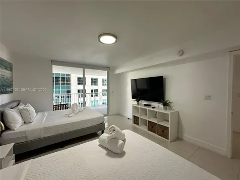 1200 Brickell Bay Drive Miami FL 33131