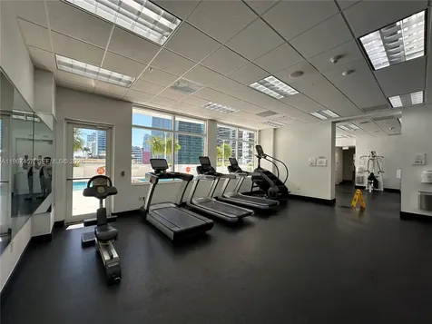 1200 Brickell Bay Drive Miami FL 33131