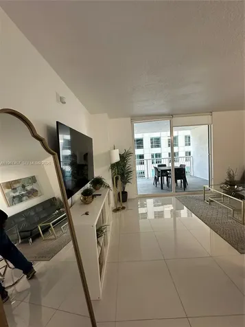 1200 Brickell Bay Drive Miami FL 33131