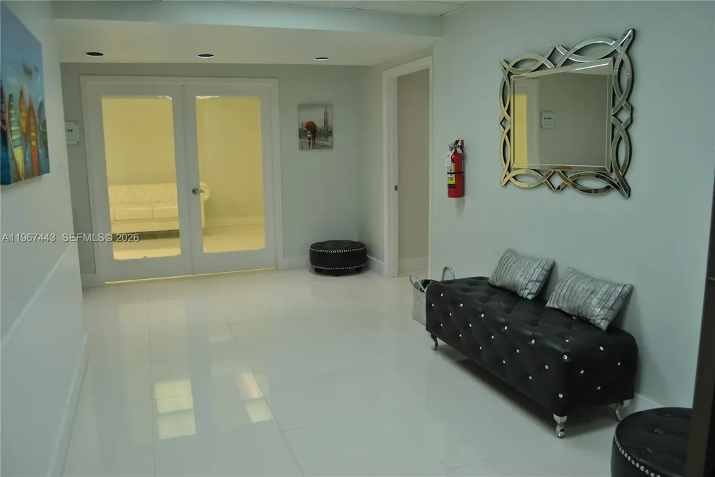 3213 N Ocean Boulevard Fort Lauderdale FL 33308
