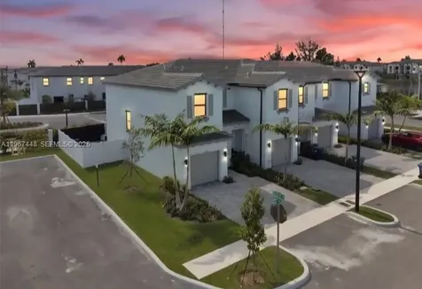 20366 NW 4th Path Miami Gardens FL 33169