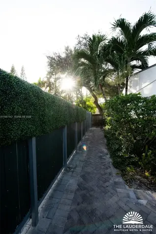 505 SE 16th Street Fort Lauderdale FL 33316