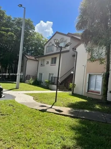 14020 SW 90th Terrace Miami FL 33186
