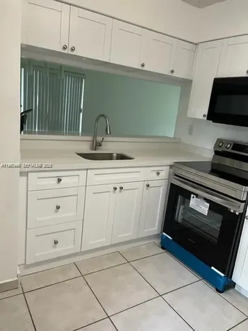 14020 SW 90th Terrace Miami FL 33186