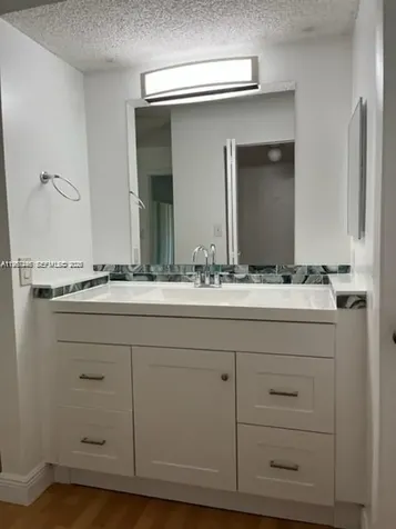 14020 SW 90th Terrace Miami FL 33186