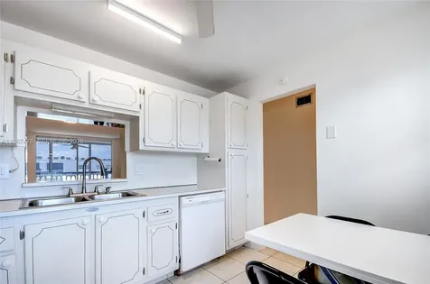 301 NE 14th Avenue Hallandale Beach FL 33009