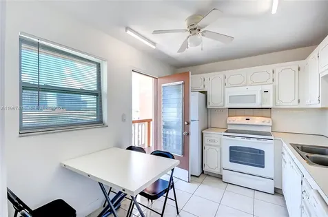 301 NE 14th Avenue Hallandale Beach FL 33009