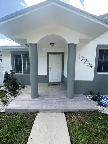 12254 SW 217th Street Miami FL 33170