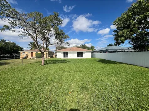 12254 SW 217th Street Miami FL 33170