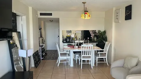 16465 NE 22nd Avenue Sunny Isles Beach FL 33160
