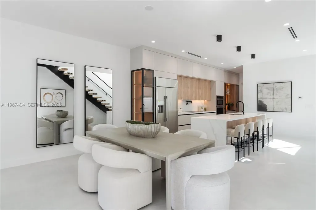 608 SW 16th Court Fort Lauderdale FL 33315