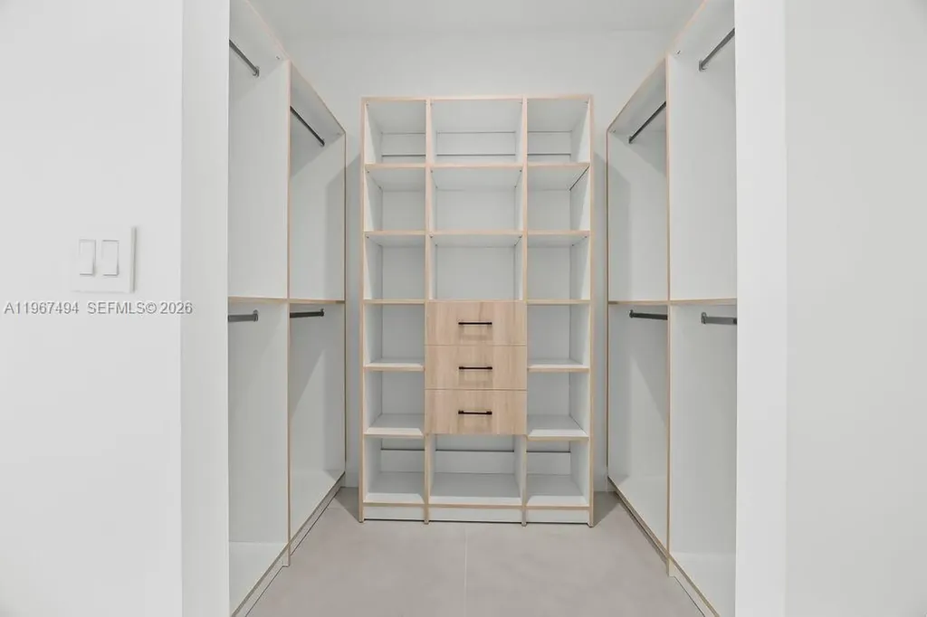 608 SW 16th Court Fort Lauderdale FL 33315