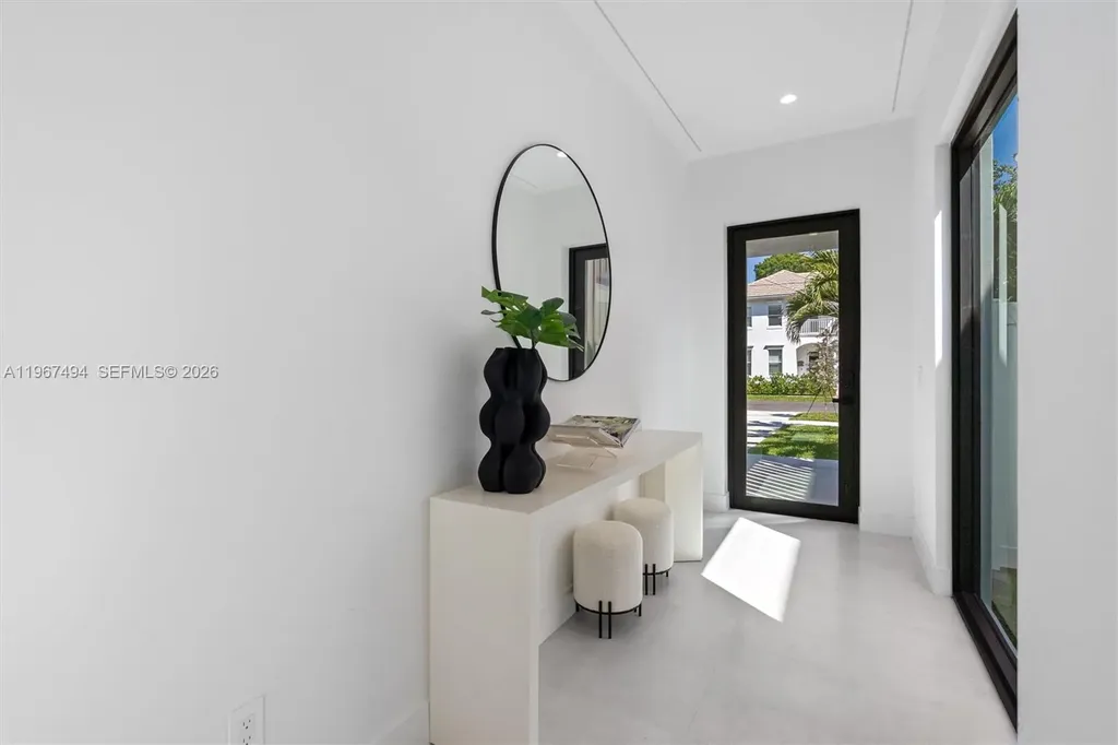 608 SW 16th Court Fort Lauderdale FL 33315