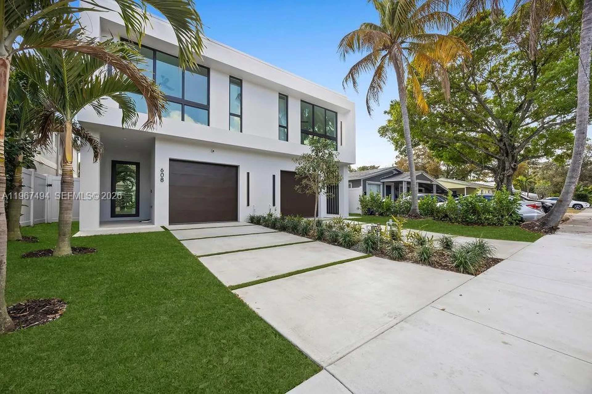 608 SW 16th Court Fort Lauderdale FL 33315