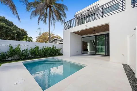 608 SW 16th Court Fort Lauderdale FL 33315