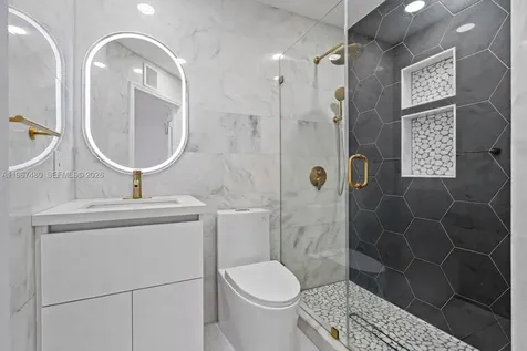 5725 NW 114th Path Doral FL 33178