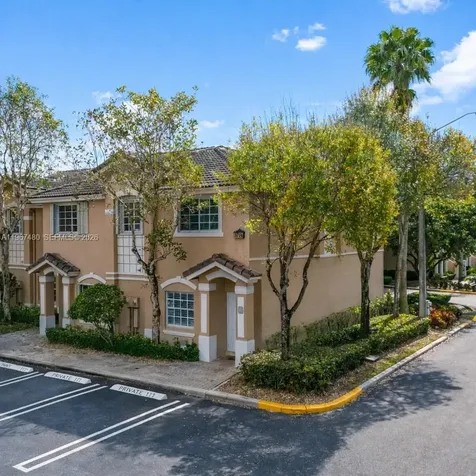 5725 NW 114th Path Doral FL 33178