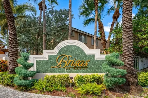 5725 NW 114th Path Doral FL 33178