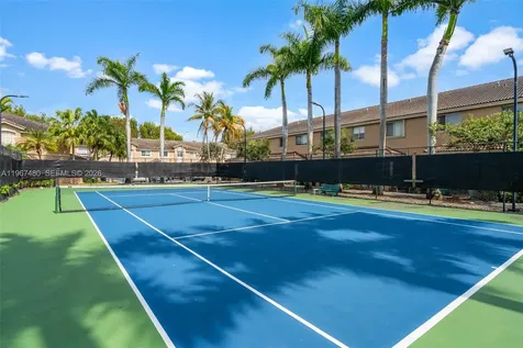 5725 NW 114th Path Doral FL 33178