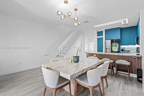 5725 NW 114th Path Doral FL 33178