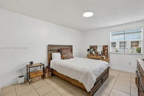 9777 NW 46th Terrace Doral FL 33178