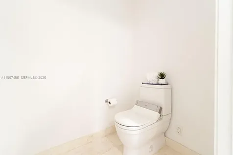 17301 Biscayne Boulevard North Miami Beach FL 33160
