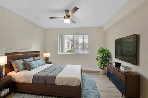 2009 SE 10th Avenue Fort Lauderdale FL 33316