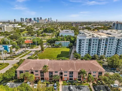 2009 SE 10th Avenue Fort Lauderdale FL 33316
