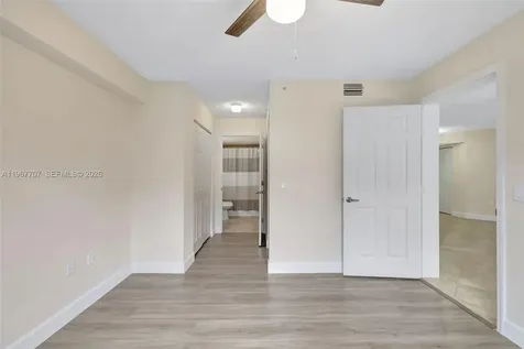 2009 SE 10th Avenue Fort Lauderdale FL 33316
