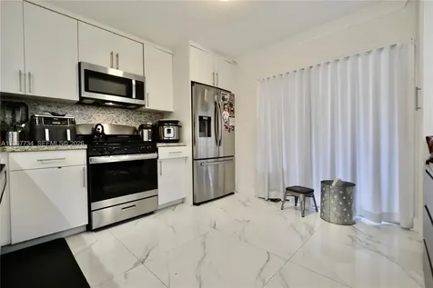 15115 SW 109th Street Miami FL 33196