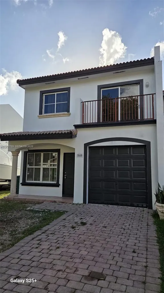 840 SW 6th Place Florida City FL 33034