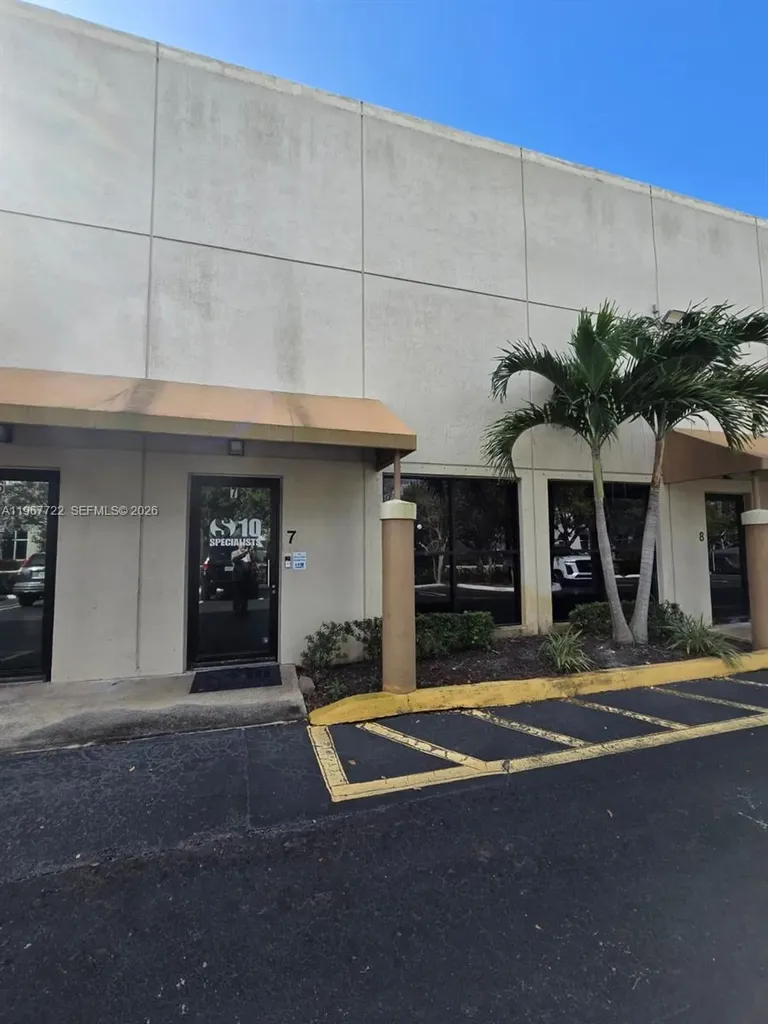 3660 NW 126th Avenue Coral Springs FL 33065