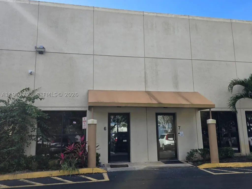 3660 NW 126th Avenue Coral Springs FL 33065