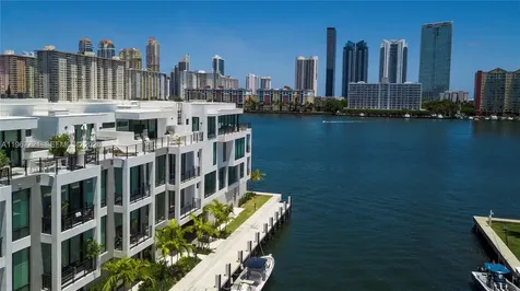 4008 NE 167th Street North Miami Beach FL 33160