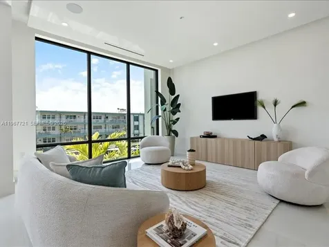 4008 NE 167th Street North Miami Beach FL 33160