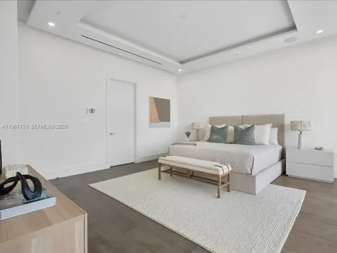 4008 NE 167th Street North Miami Beach FL 33160