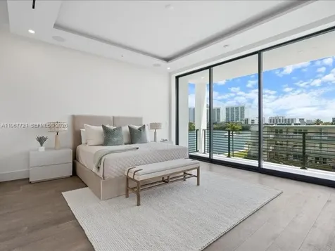 4008 NE 167th Street North Miami Beach FL 33160
