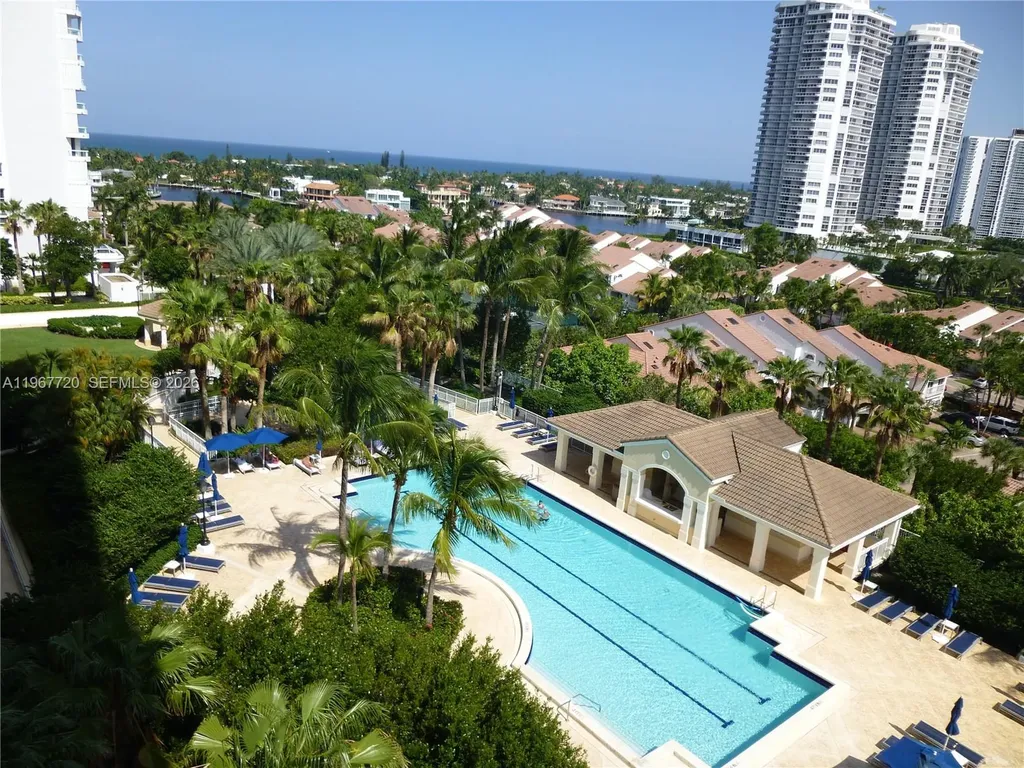 21055 Yacht Club Drive Aventura FL 33180