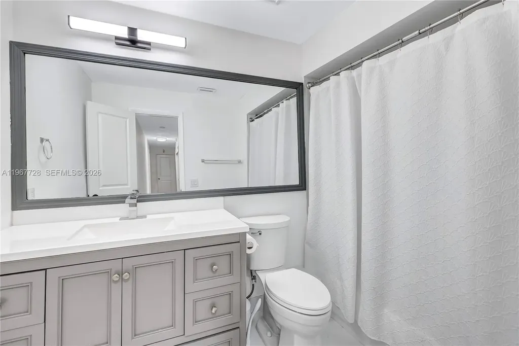 3211 Calle Largo Drive Hollywood FL 33021